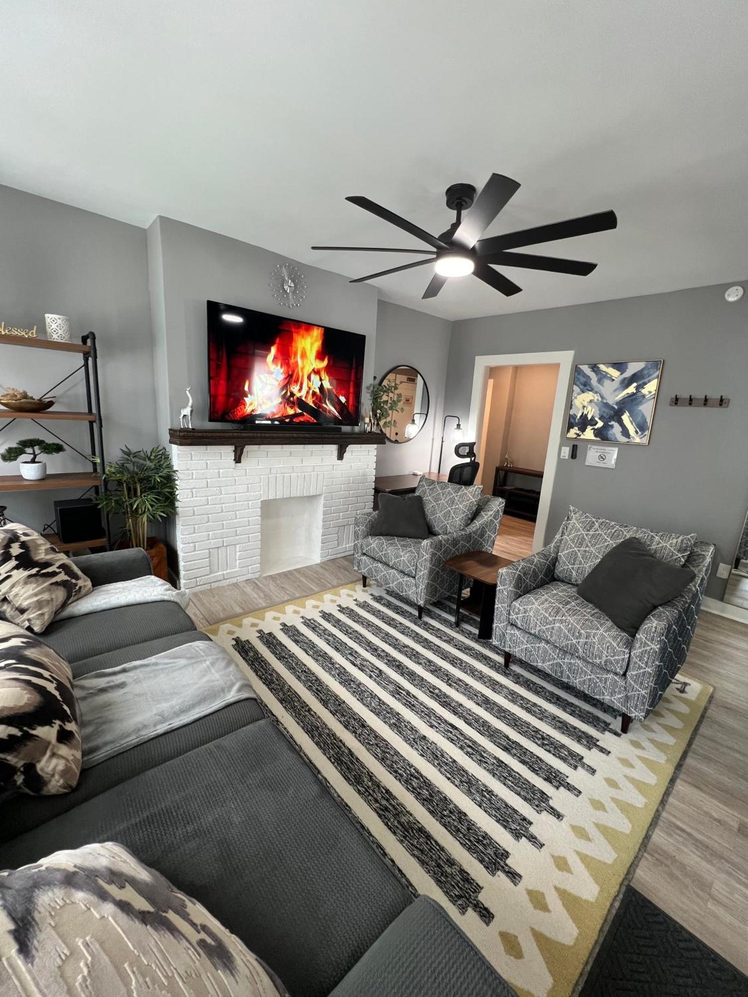 Charming 2Br 2Ba 10 Min Dt Airport By Lsp Homes Atlanta Ngoại thất bức ảnh