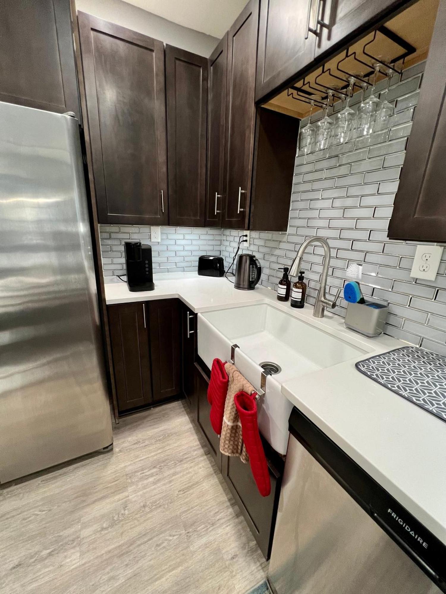 Charming 2Br 2Ba 10 Min Dt Airport By Lsp Homes Atlanta Ngoại thất bức ảnh